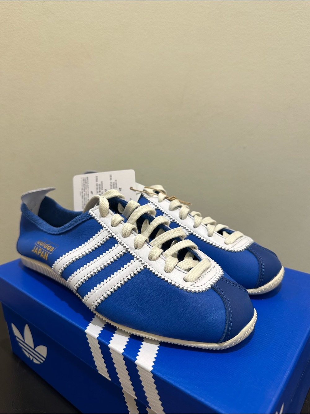 NIB Womens Adidas Originals Country Japan Sneakers JS3773 Bright Royal / Cloud W - Picture 3 of 8